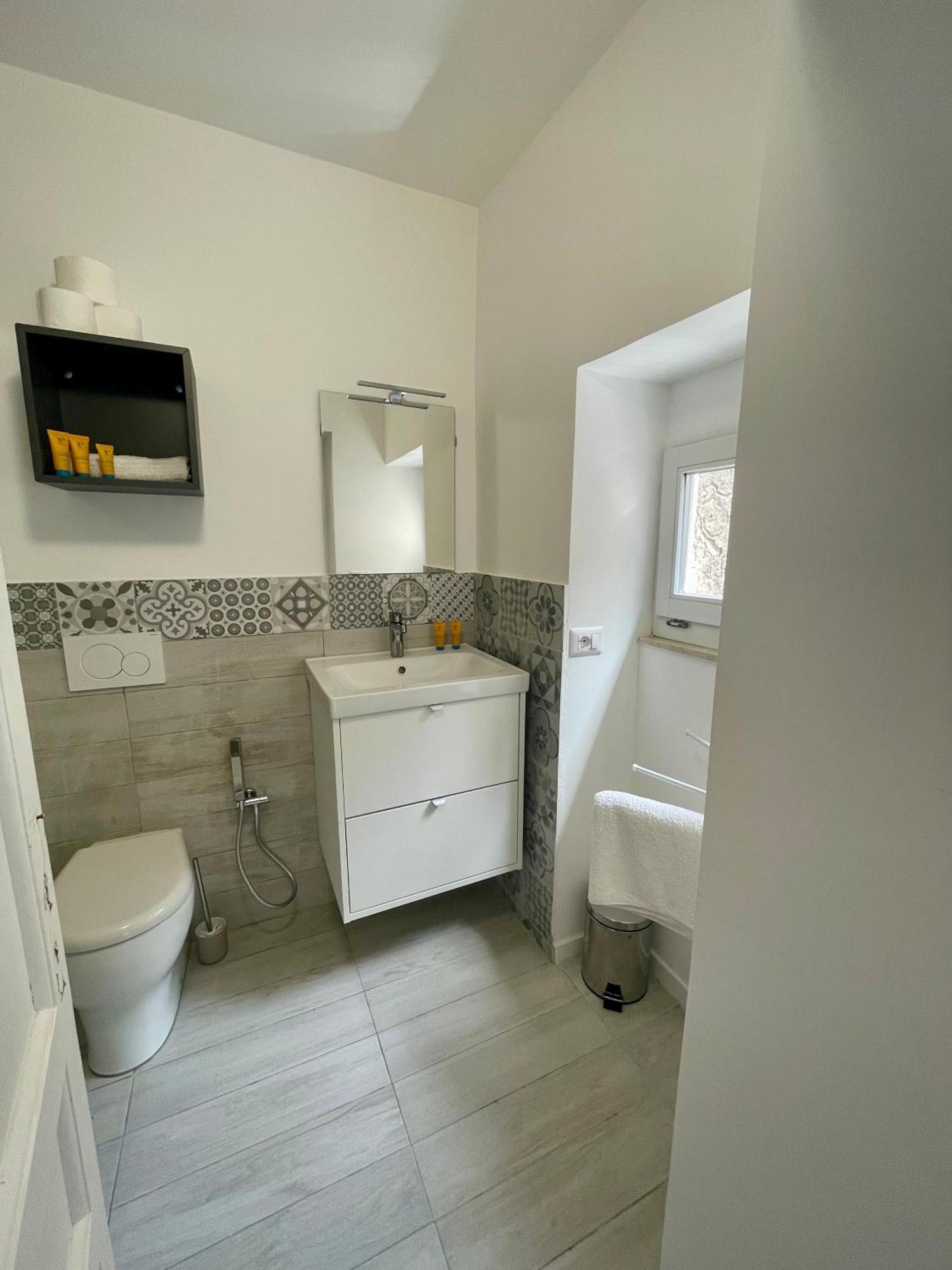 Ortyki Apartment Syracuse Exterior photo